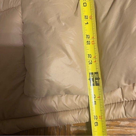 Abercrombie & Fitch Oversized Utility Puffer Jacket in Tan Sz L Water Resistant - Picture 16 of 16